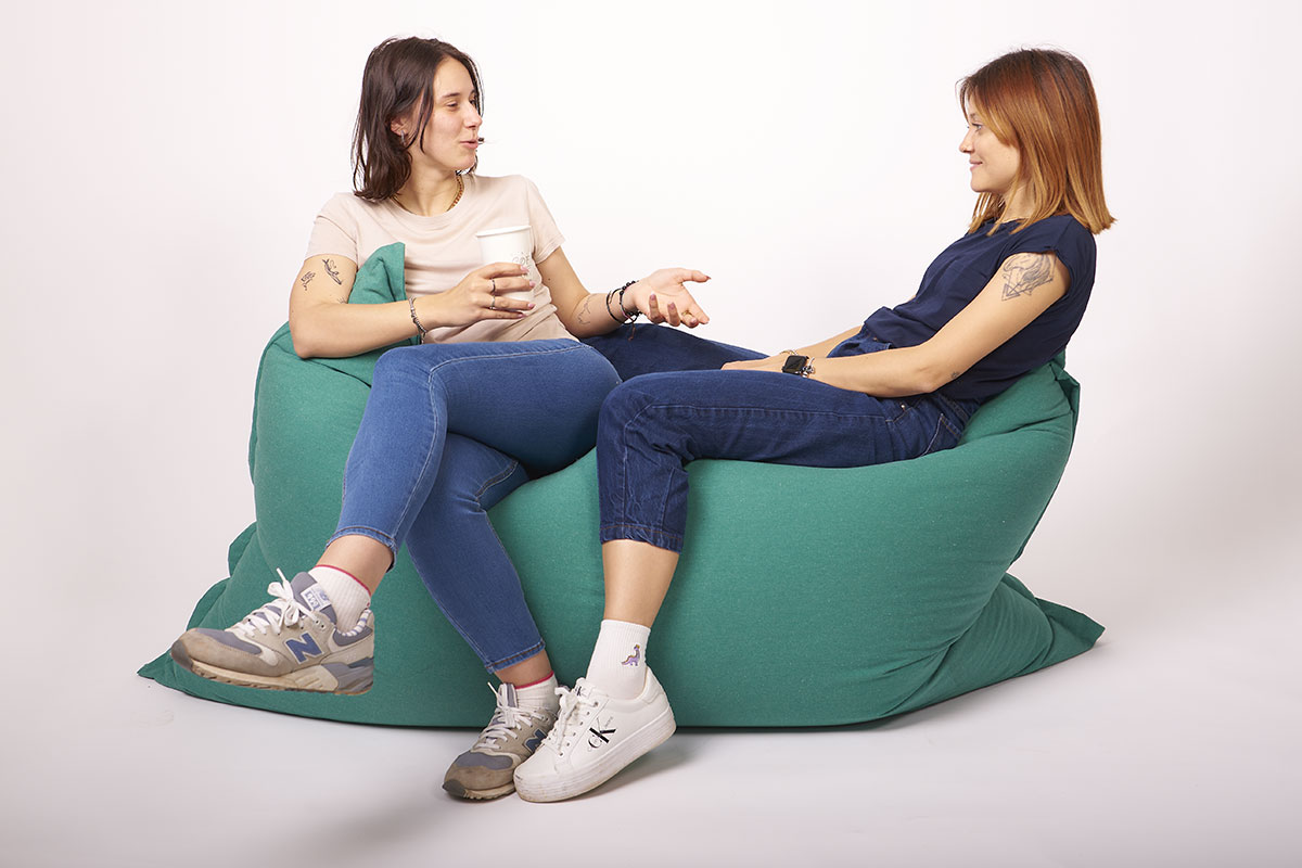 cuscinone-con-persone-05